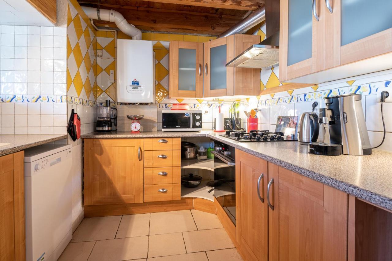 Le Pandora, Proche Tour Magne, Parking Et Terrasse Apartment Nimes Exterior photo