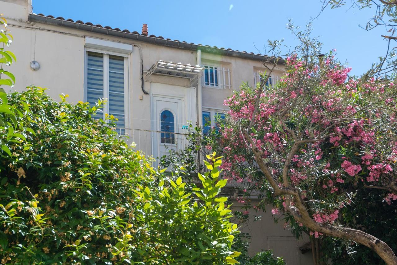 Le Pandora, Proche Tour Magne, Parking Et Terrasse Apartment Nimes Exterior photo